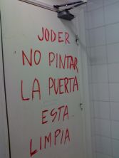 Haga click para ver la imagen ampliada no pintar la puerta.jpg